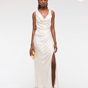 Abercrombie & Fitch Elegant White Maxi Dress